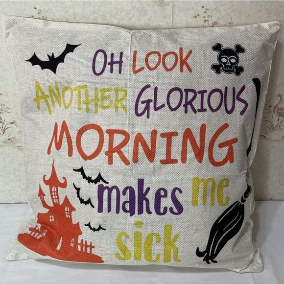 Hocus Pocus Pillows - New - Picture 3 of 6